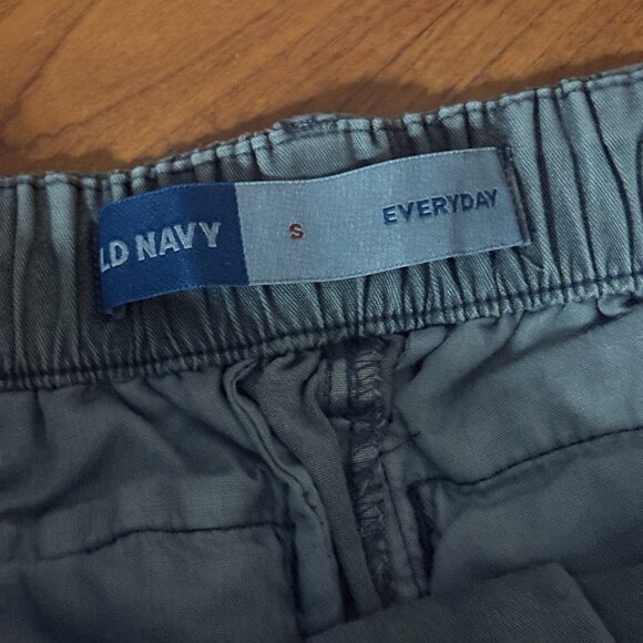 OLD NAVY High-Waisted OGC Pull-On Chino Shorts - Picture 5 of 11
